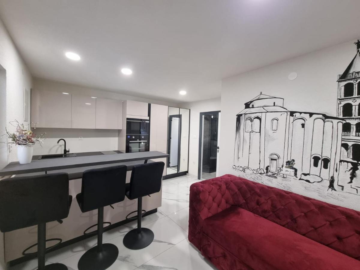 Apartman Lovre Задар Екстериор снимка